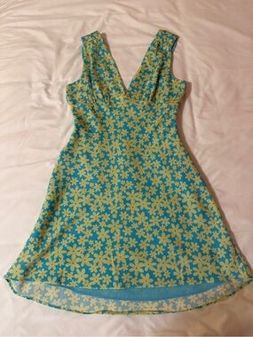 Sleeveless Floral V-Neck Dress in Teal and Yellow
